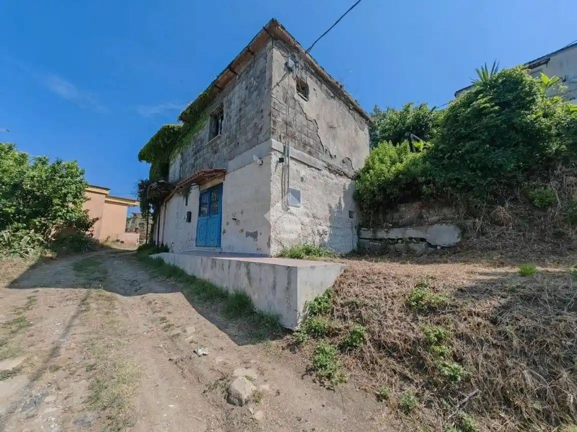 Rustico - Casale in vendita a Pozzuoli