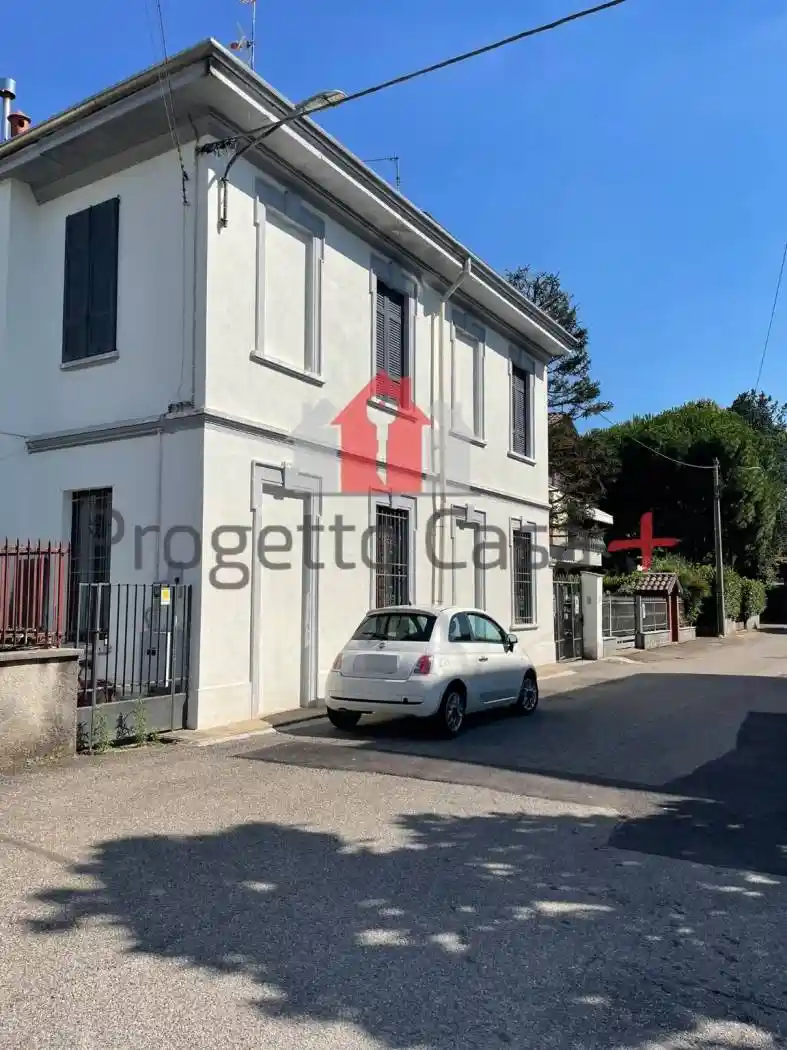 Villa in vendita a Gallarate