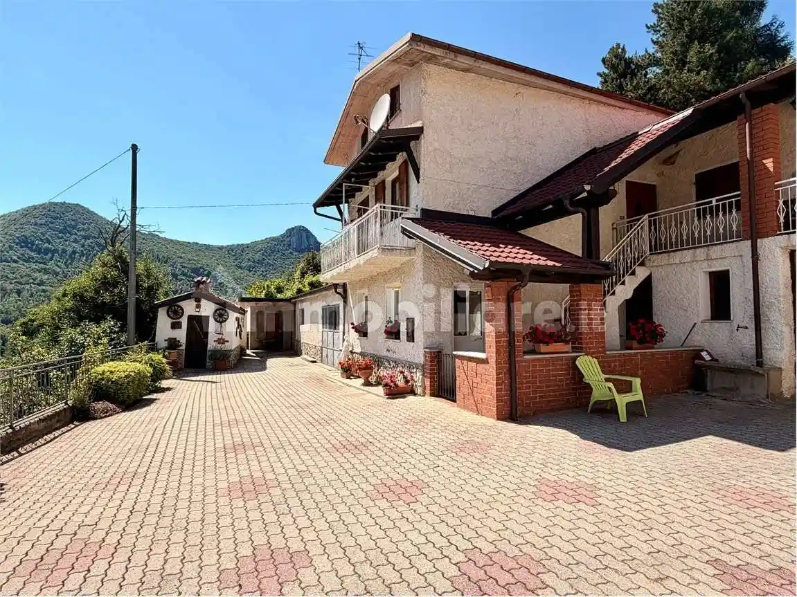 Casa indipendente in vendita a Garessio