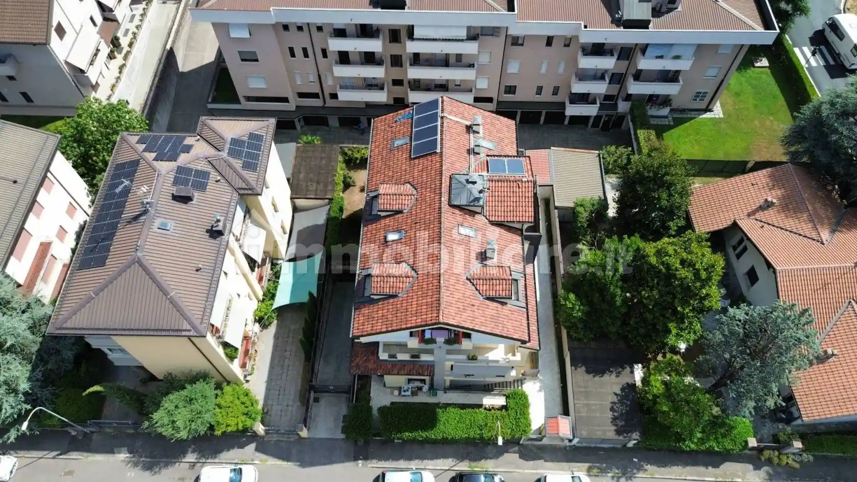 Appartamento in vendita a Monza