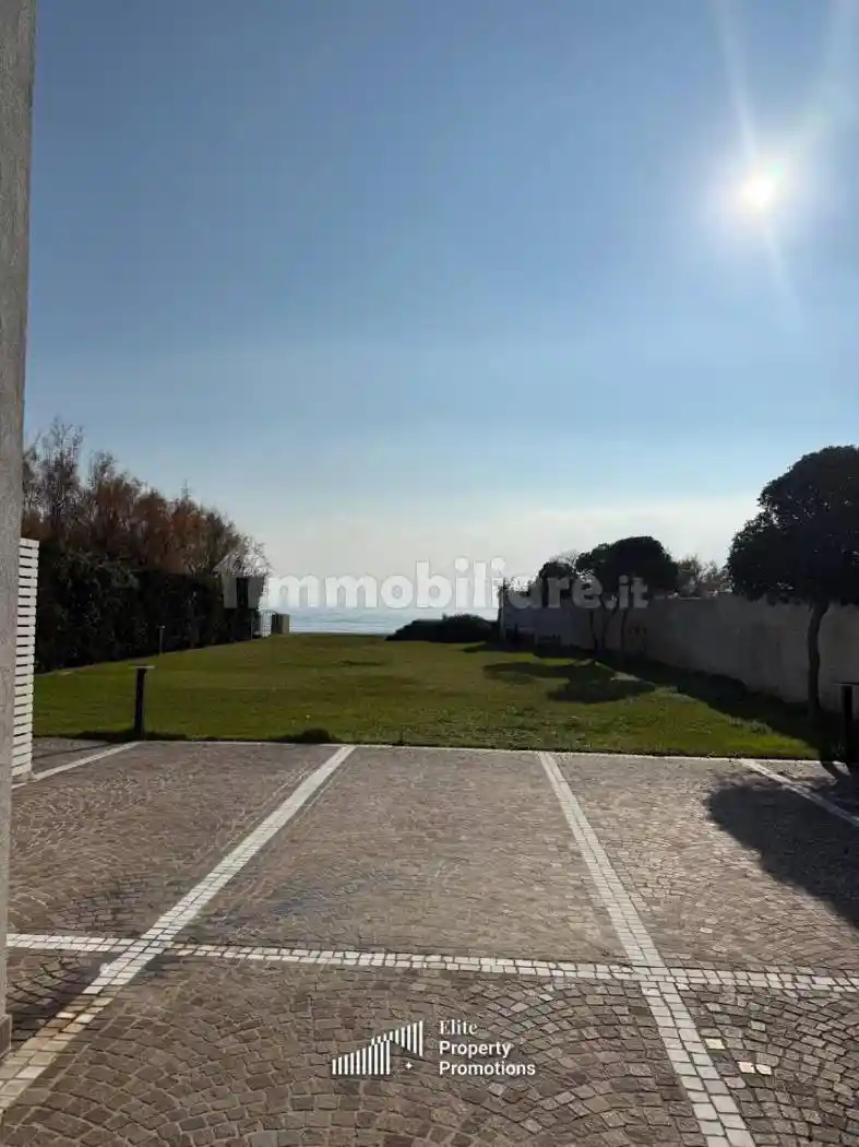 Villa in vendita a Roma