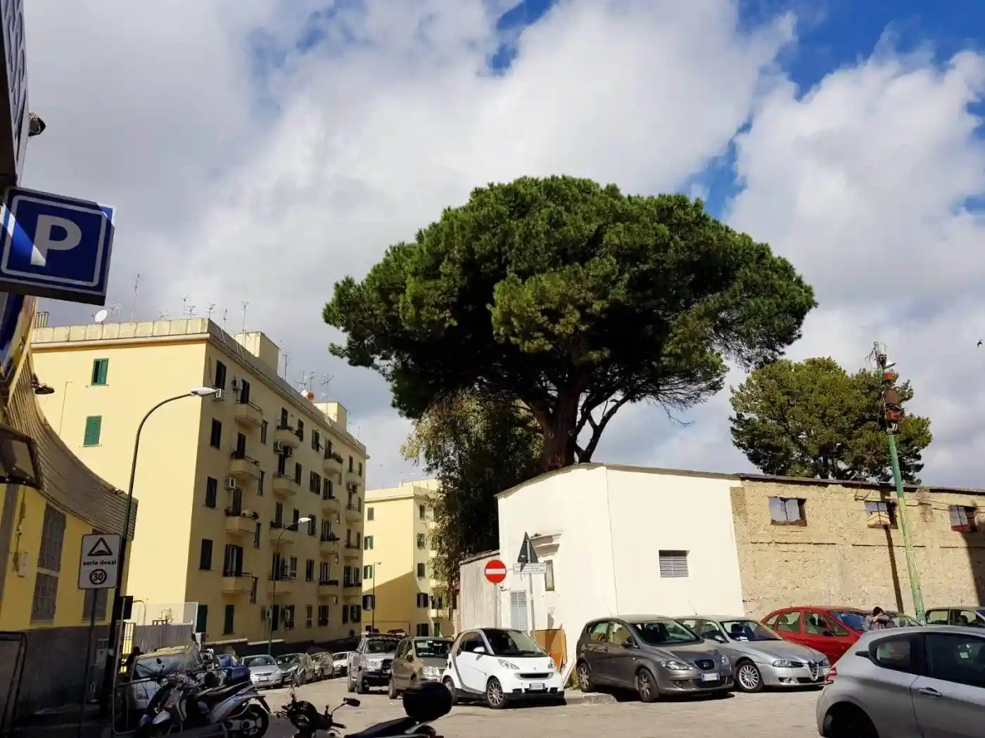 Appartamento in vendita a Napoli