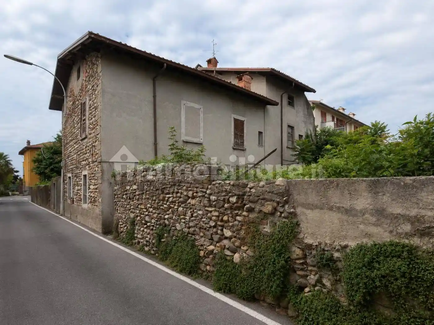 Casa indipendente in vendita a Presezzo