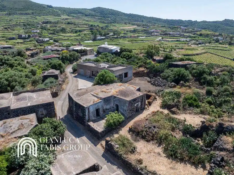 Villa in vendita a Pantelleria