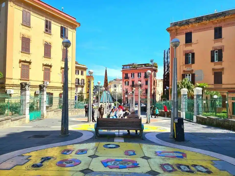 Appartamento in vendita a Napoli