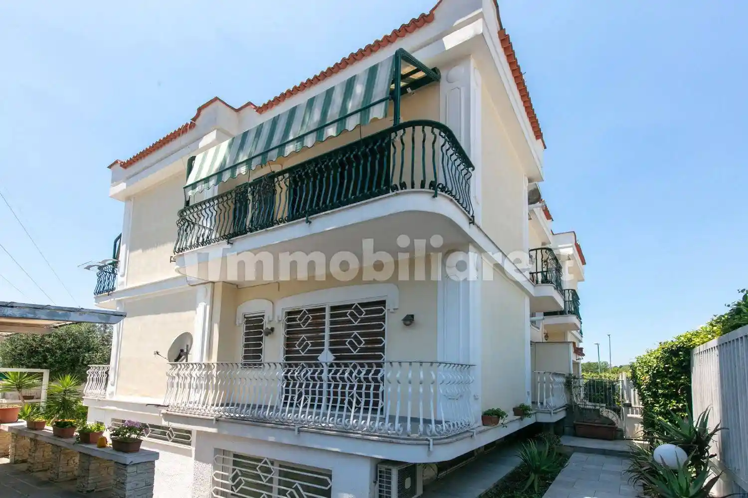 Villa in vendita a Pozzuoli