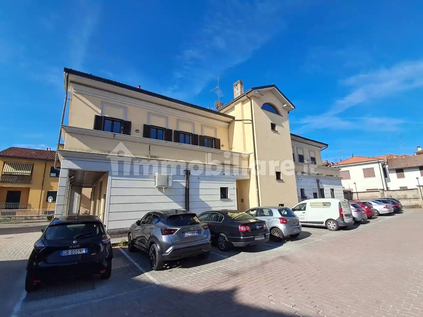 Appartamento in vendita a Caponago