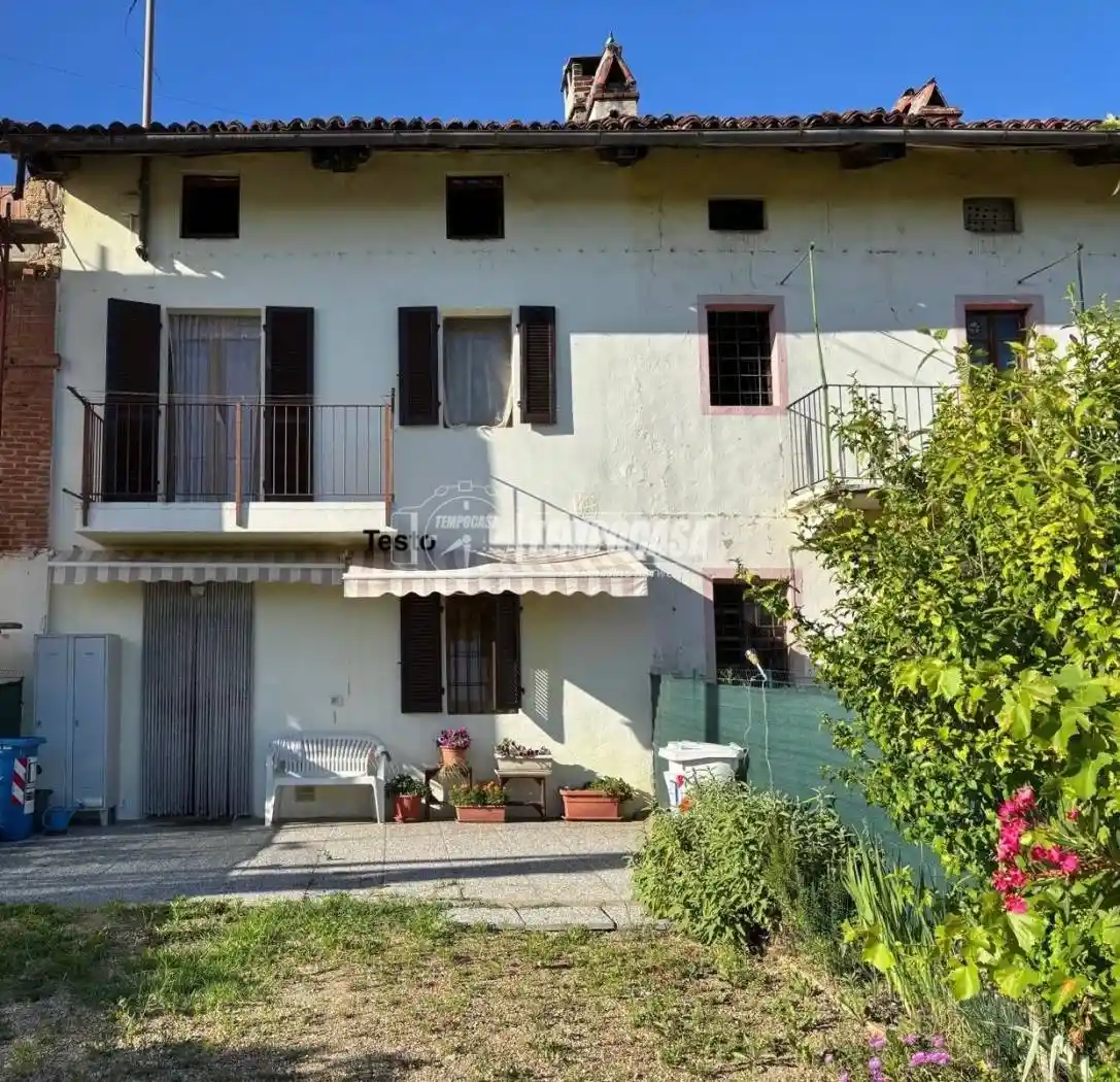 Rustico - Casale in vendita a Santena