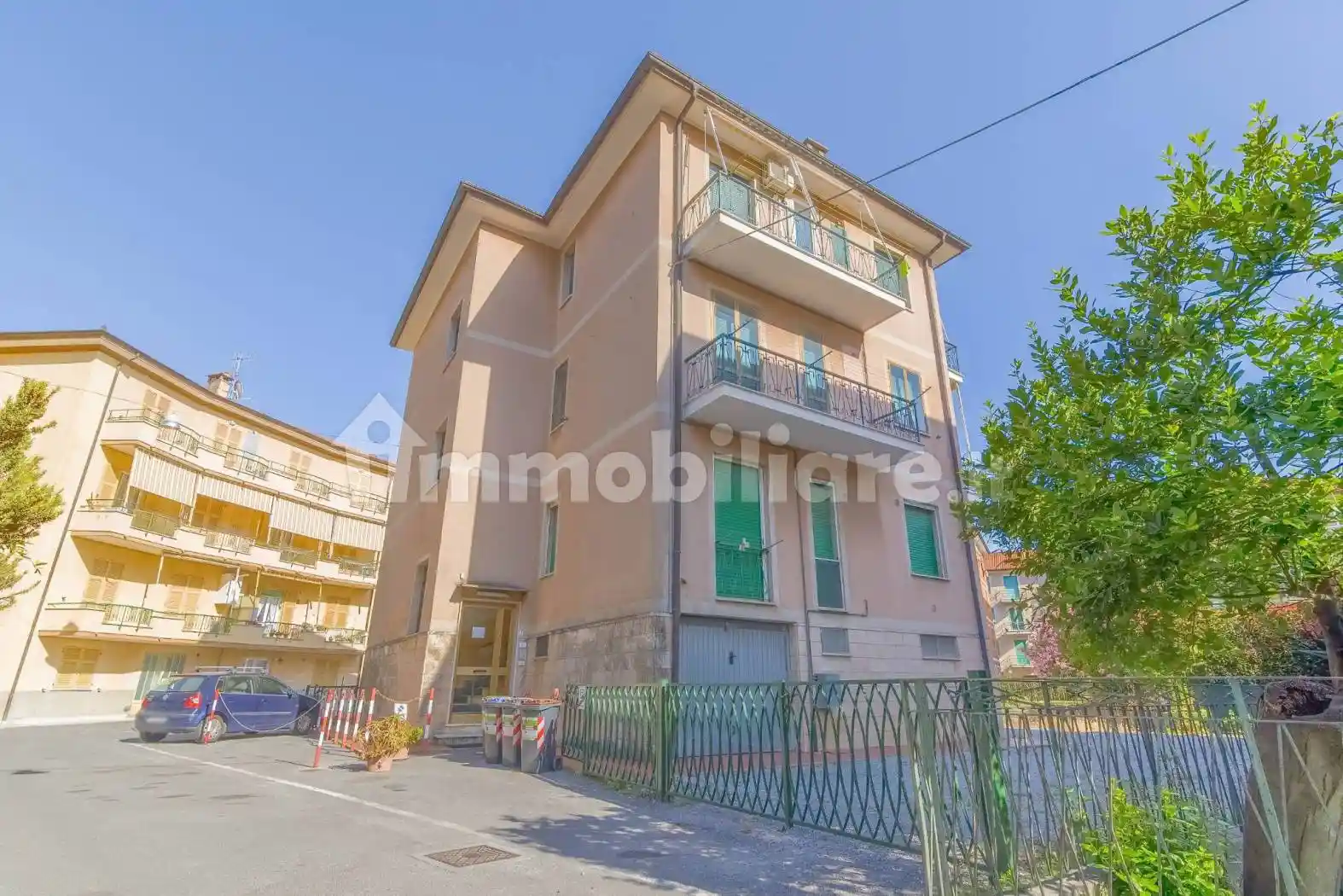 Appartamento in vendita a Finale Ligure