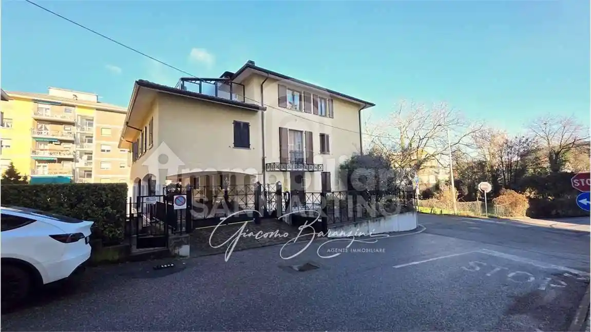 Appartamento in affitto a Varese