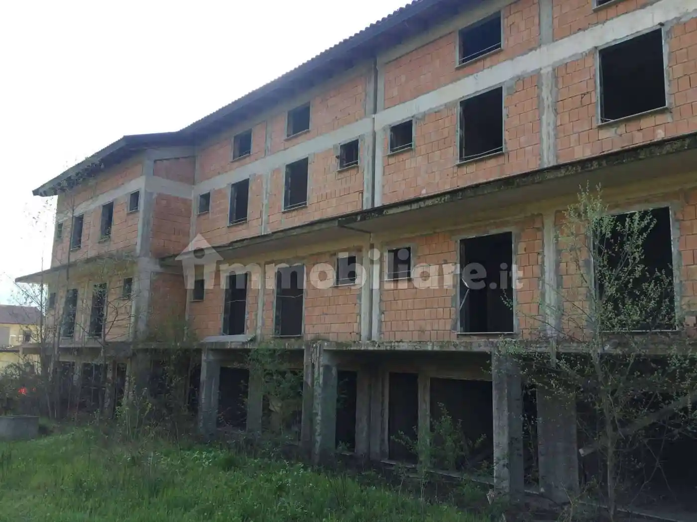 Palazzo - Edificio in vendita a Vergato