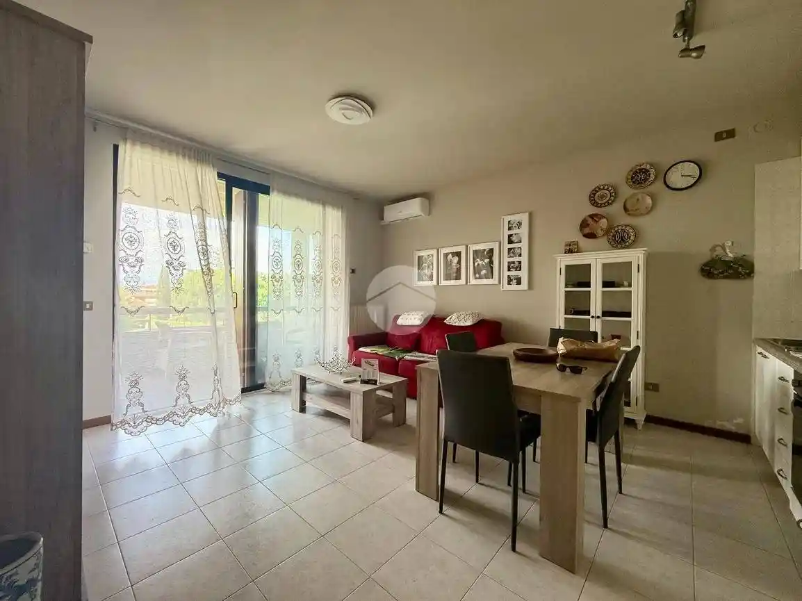 Appartamento in affitto a Desenzano del Garda