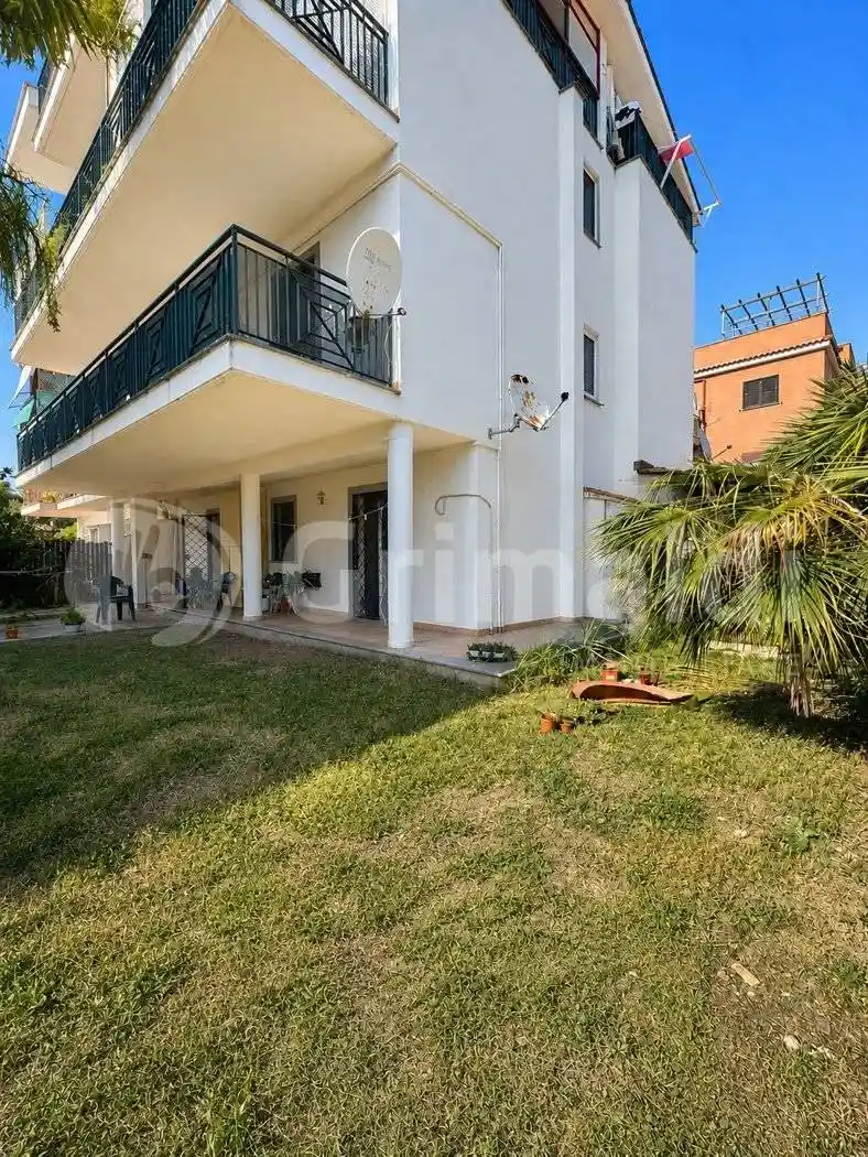 Appartamento in affitto a Santa Marinella