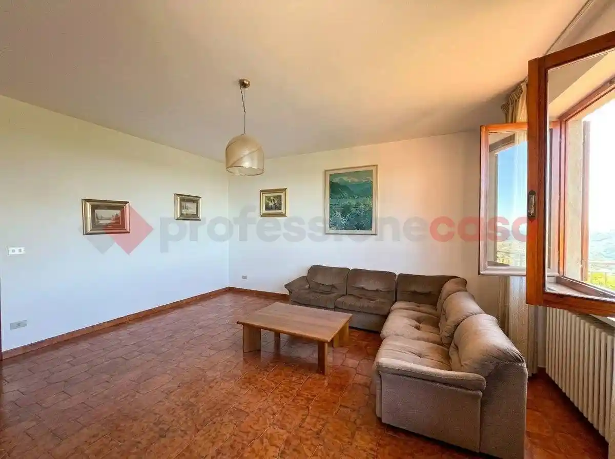 Appartamento in vendita a Roverè Veronese