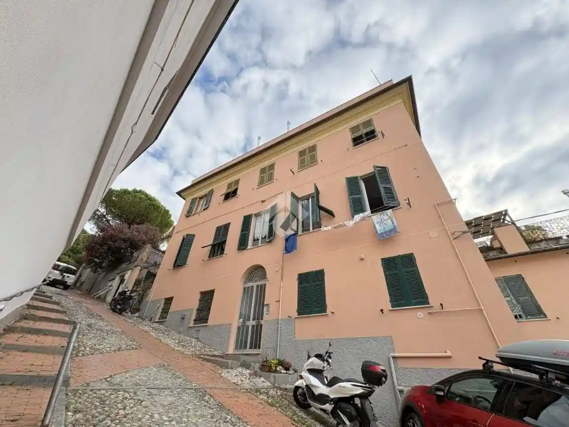 Appartamento in vendita a Genova