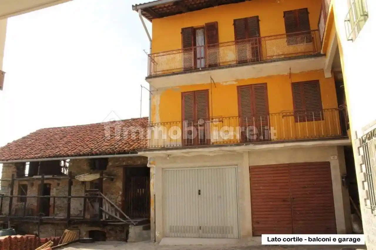 Casa indipendente in vendita a Strambinello
