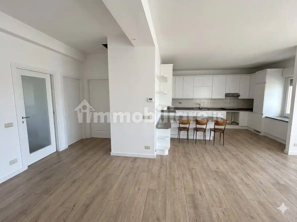 Appartamento in vendita a Bulgarograsso