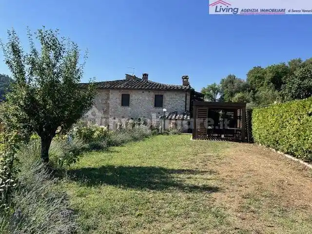 Casa indipendente in vendita a Sovicille