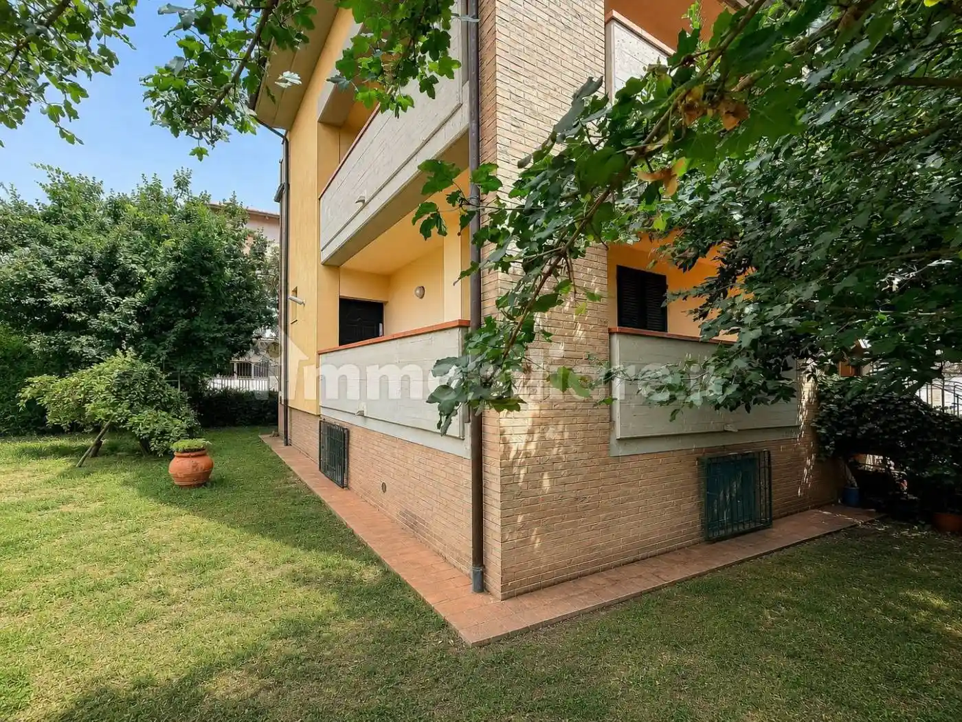 Villa in vendita a Arezzo