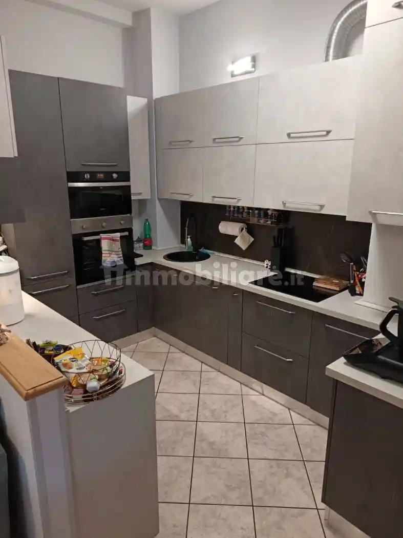 Appartamento in vendita a Cairate