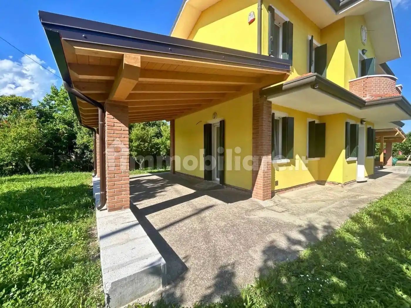 Villa in vendita a Gavello