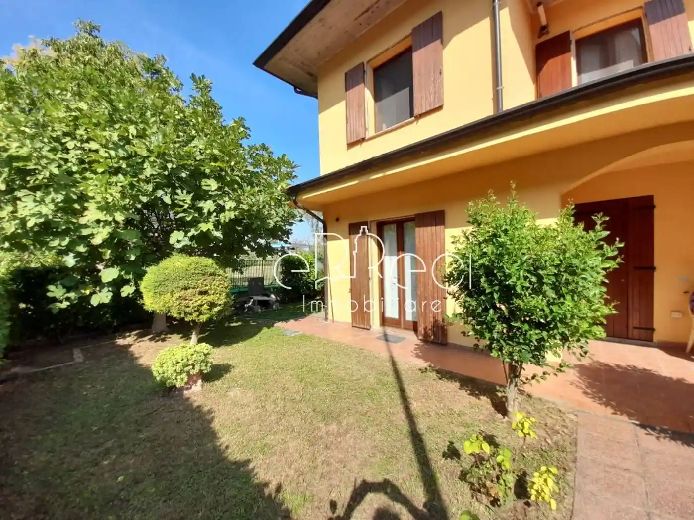 Villa in vendita a Mantova