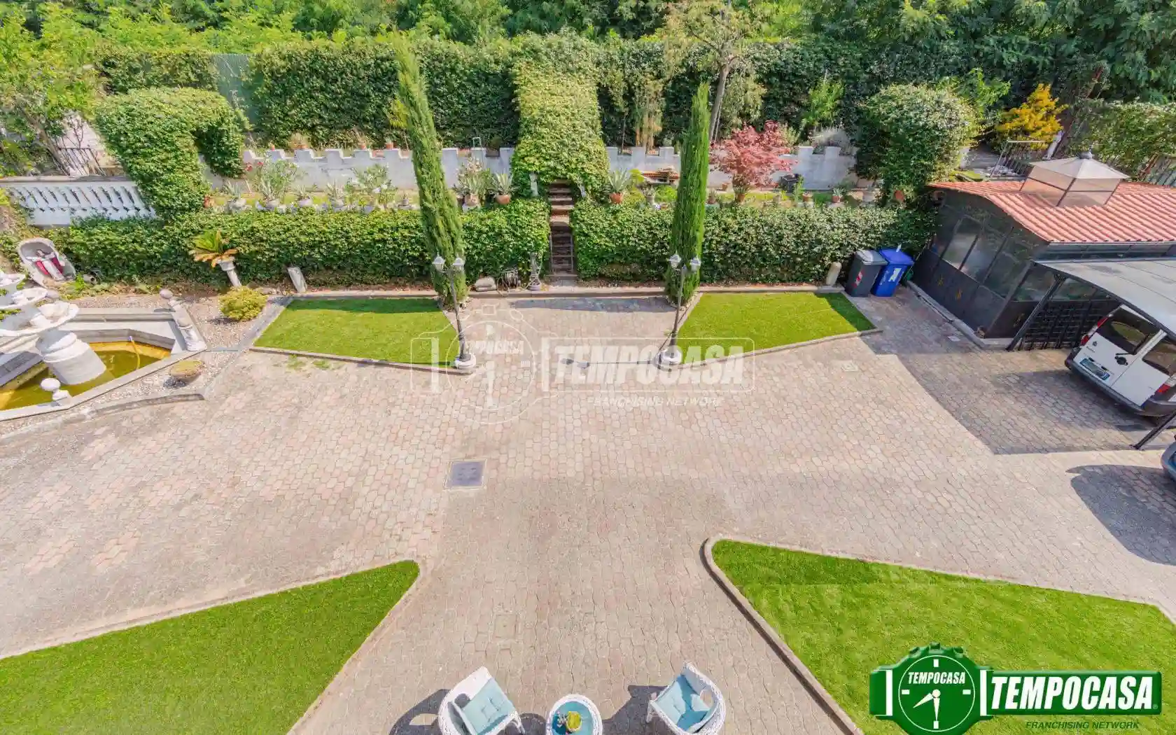 Villa - foto 2