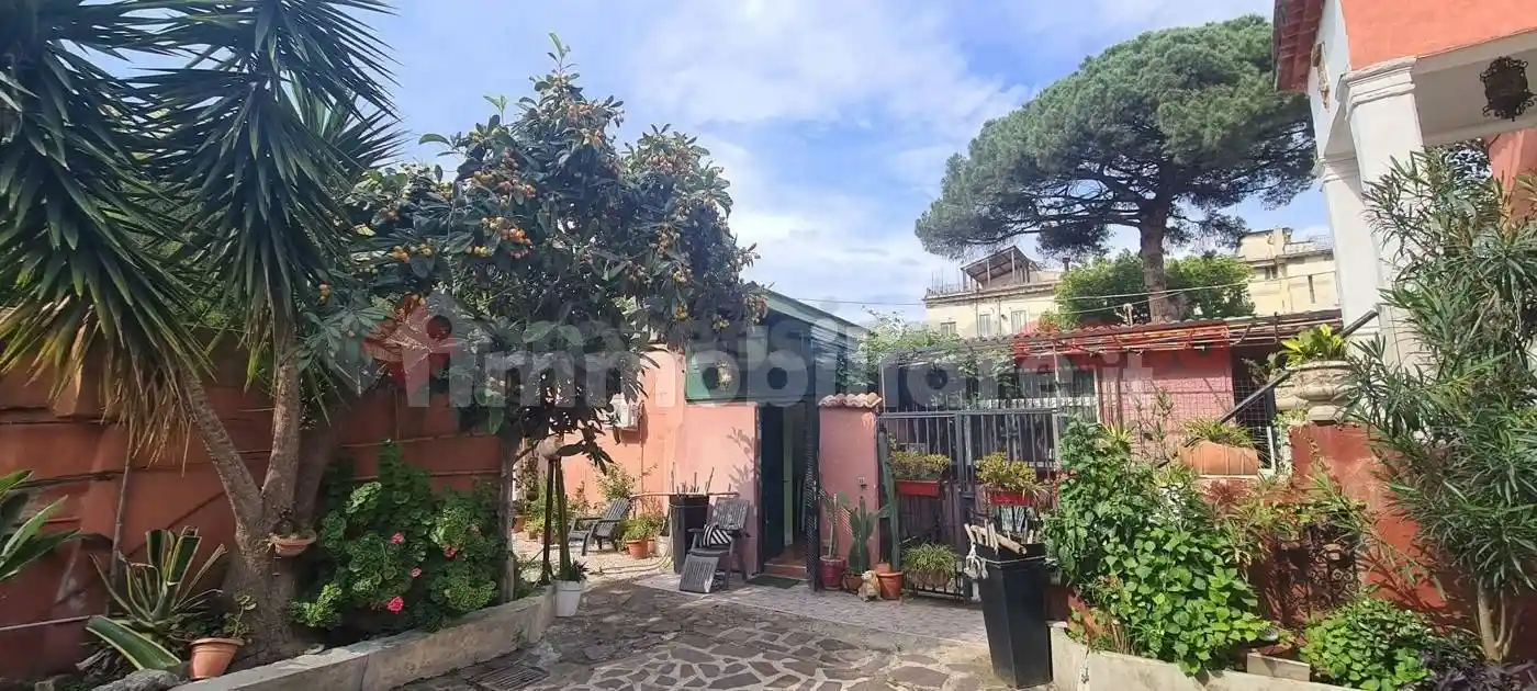 Loft in affitto a Napoli