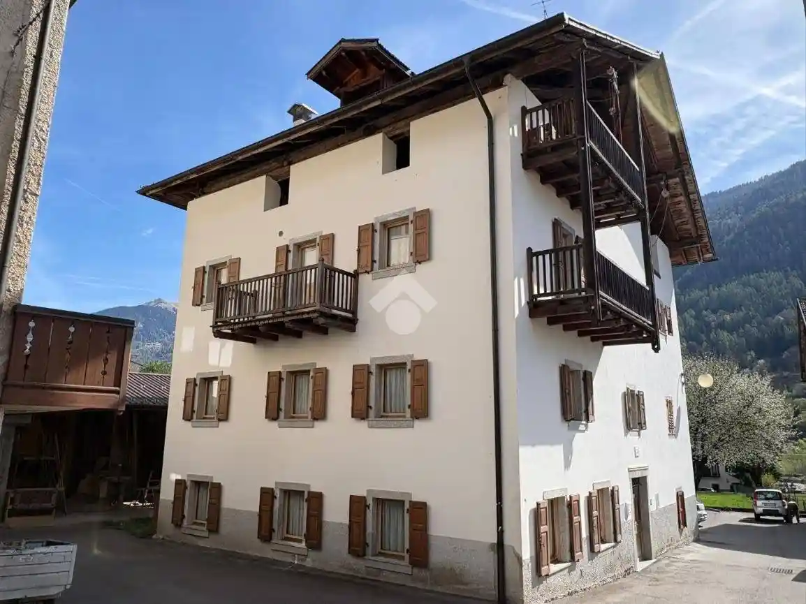 Appartamento in vendita a Strembo