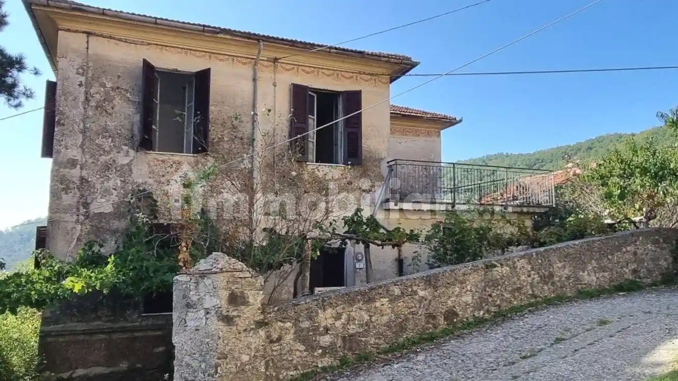 Villa in vendita a Fivizzano