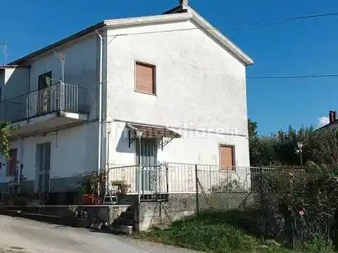 Villa in vendita a Isernia