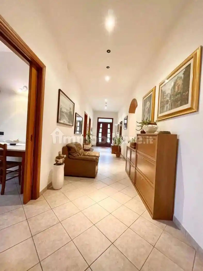 Villa in vendita a Russi