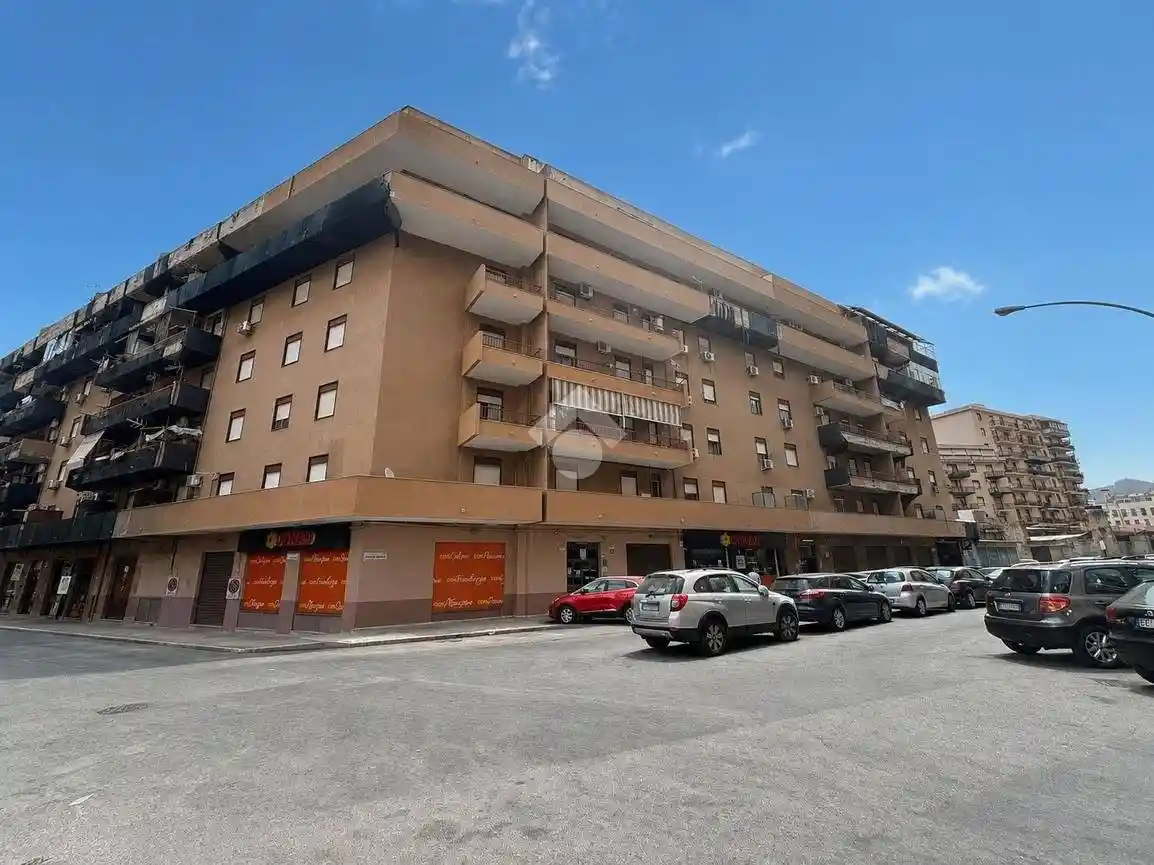 Appartamento in vendita a Palermo