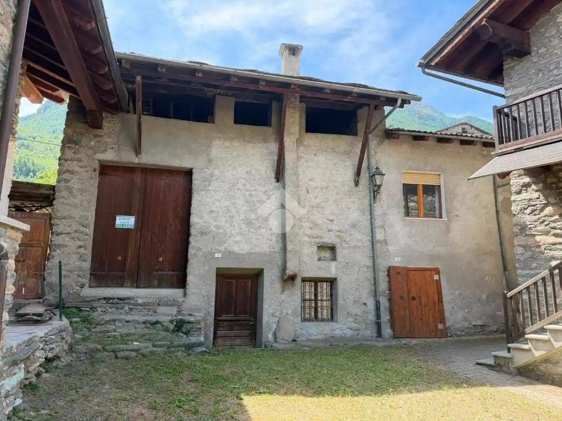 Rustico - Casale in vendita a Saint-Marcel