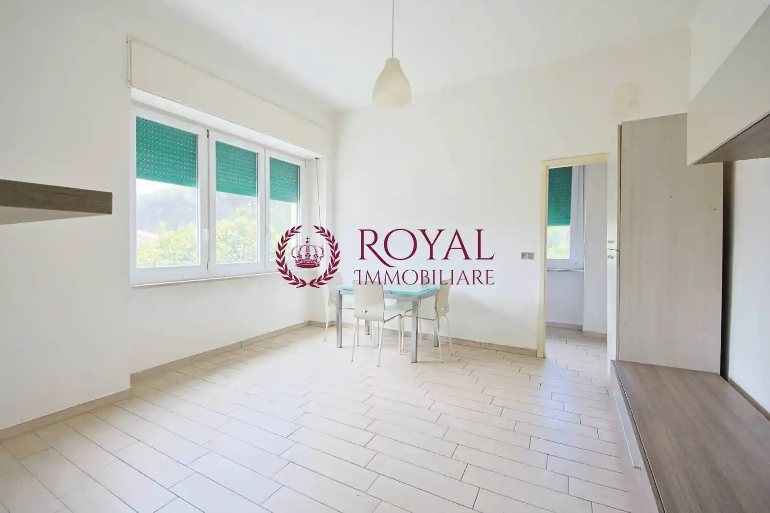 Appartamento in vendita a Livorno