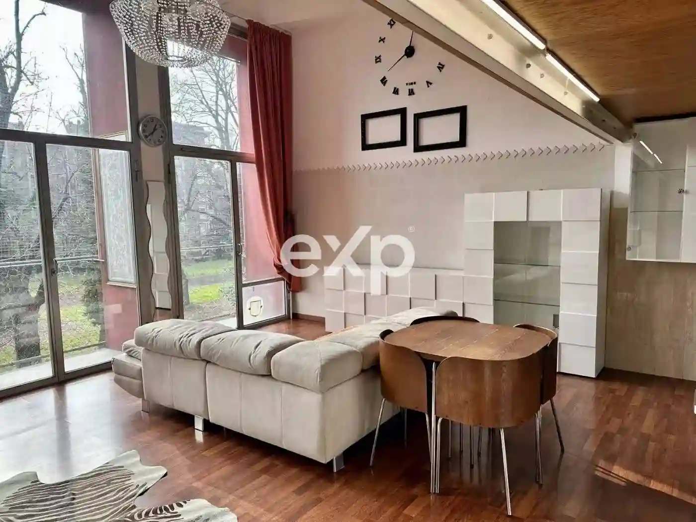 Loft - foto 2