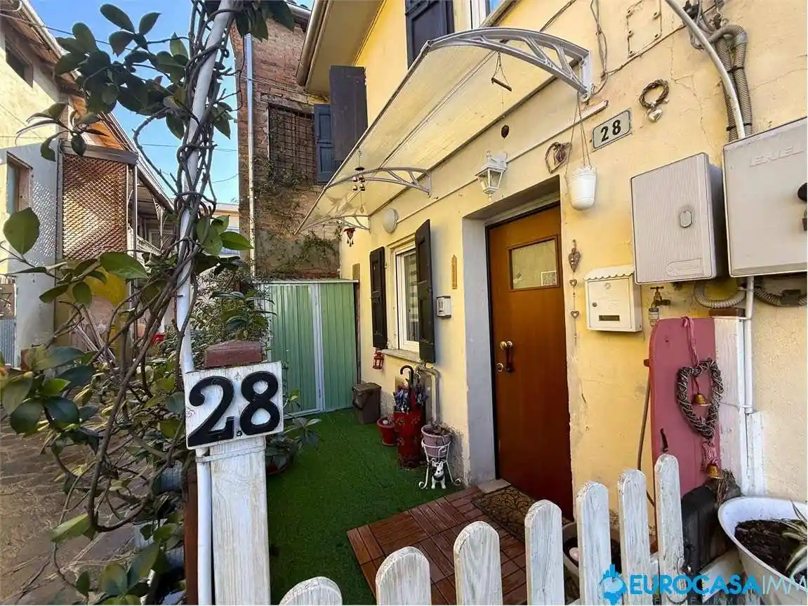 Casa indipendente in vendita a Rio Saliceto