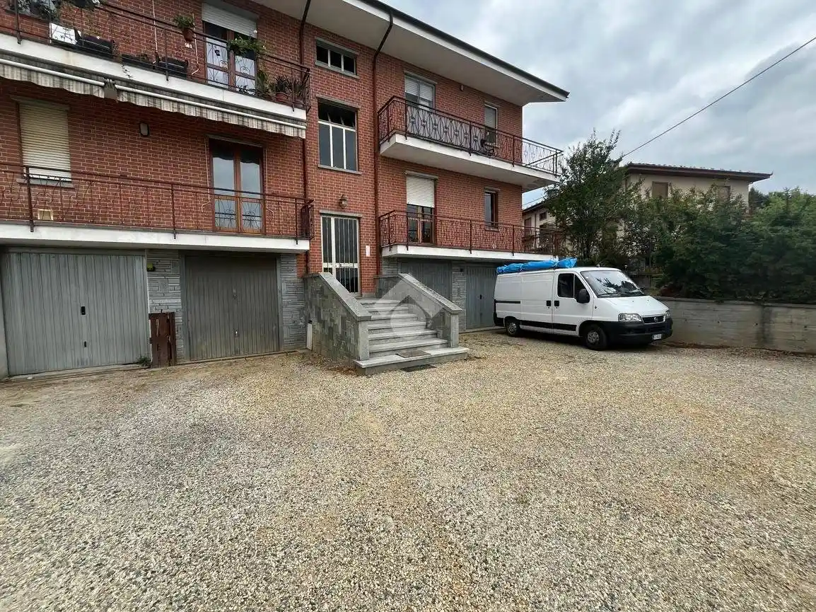 Appartamento in vendita a Barge