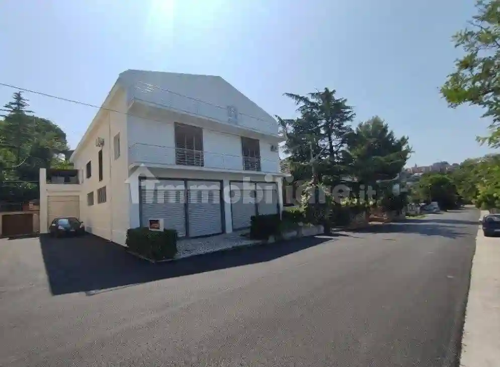 Palazzo - Edificio - foto 2