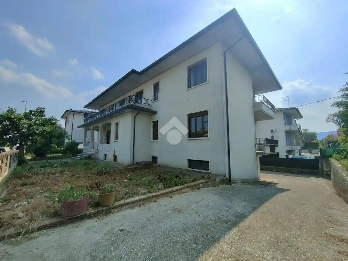 Villa in vendita a Caldogno