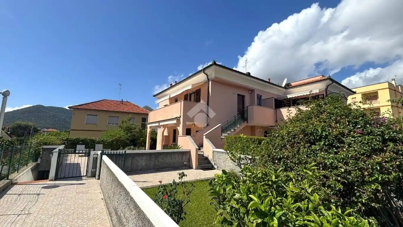 Appartamento in vendita a Loano
