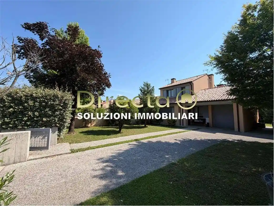 Villa in vendita a Conegliano