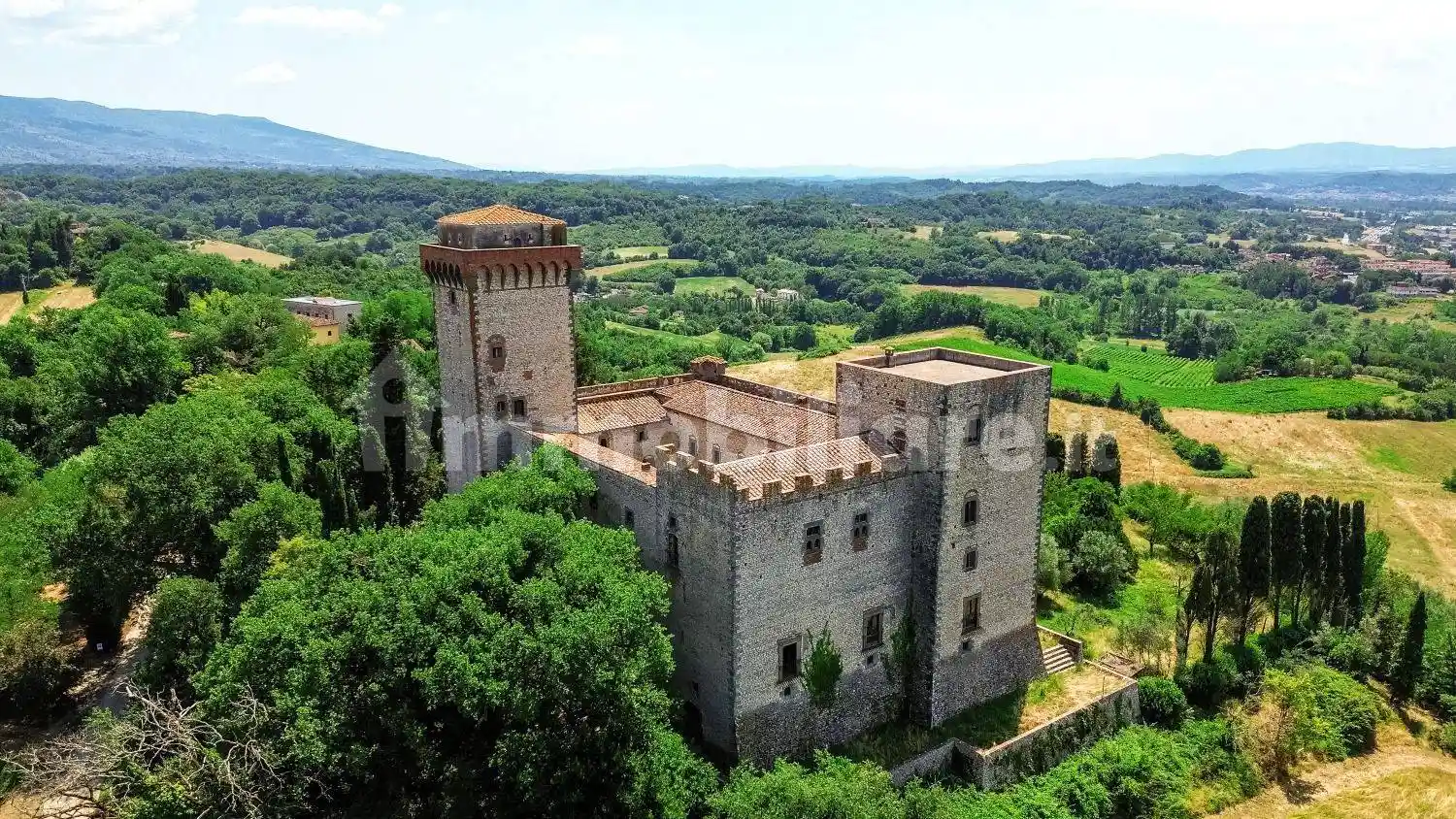 Villa in vendita a Reggello