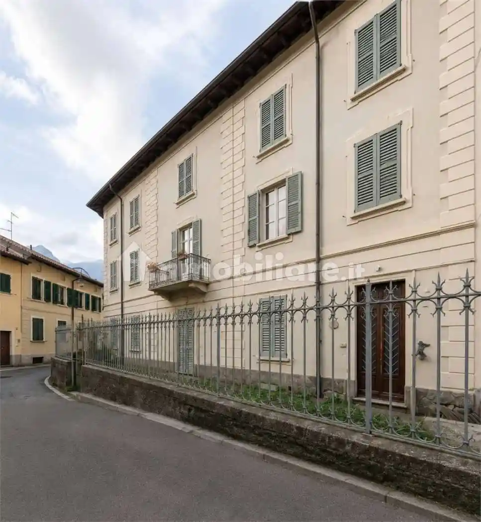 Appartamento in vendita a Lecco