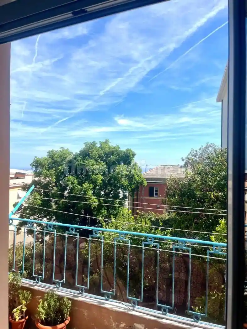 Appartamento in vendita a Genova