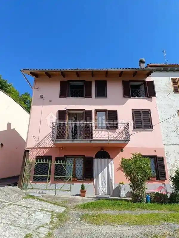Casa indipendente in vendita a Mombello Monferrato