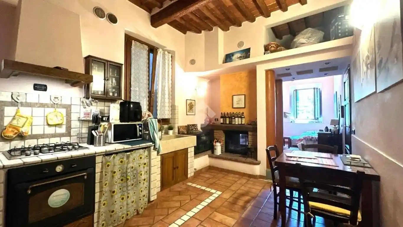 Appartamento in vendita a Pistoia