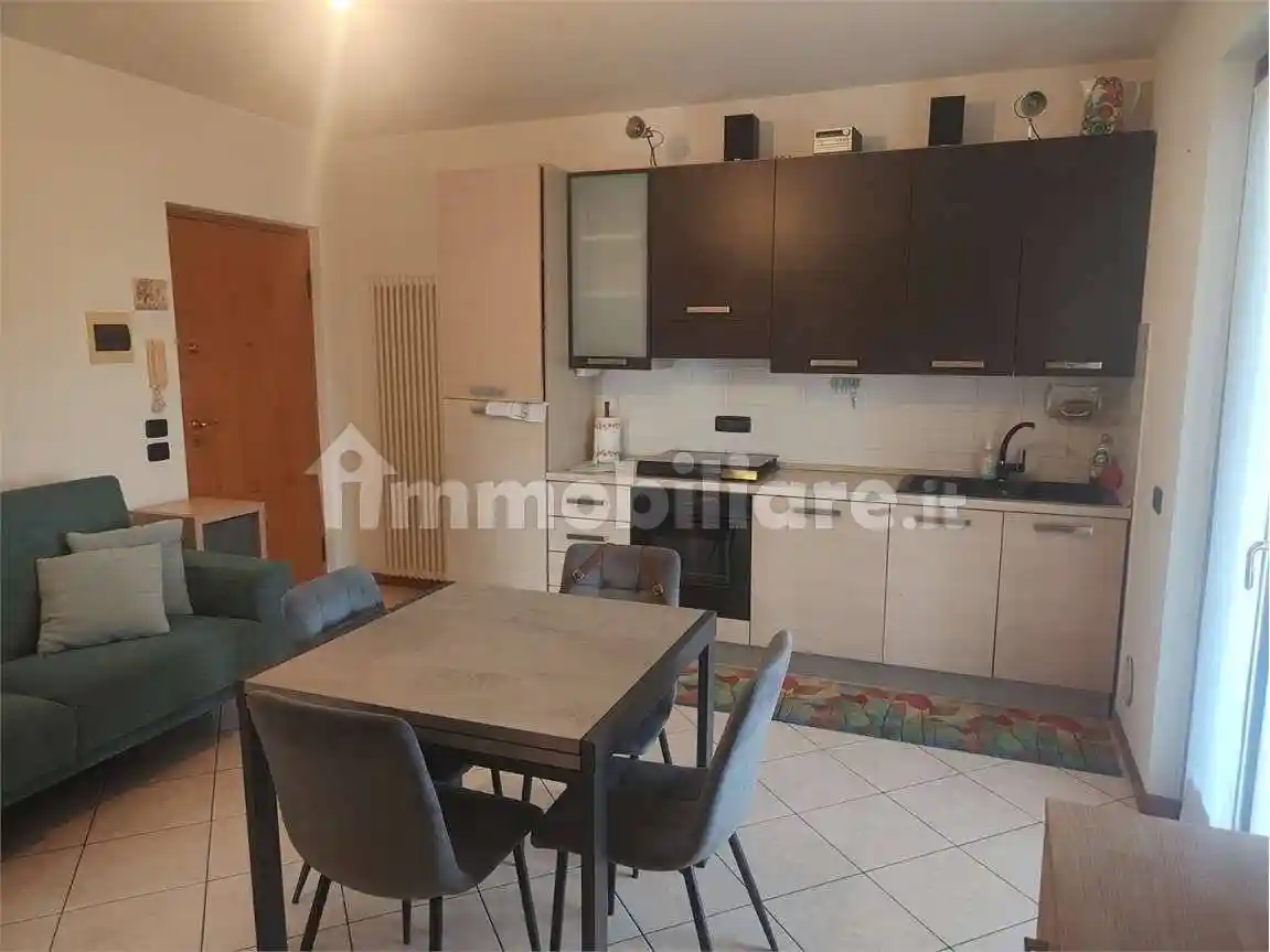Appartamento in affitto a Castel d'Azzano