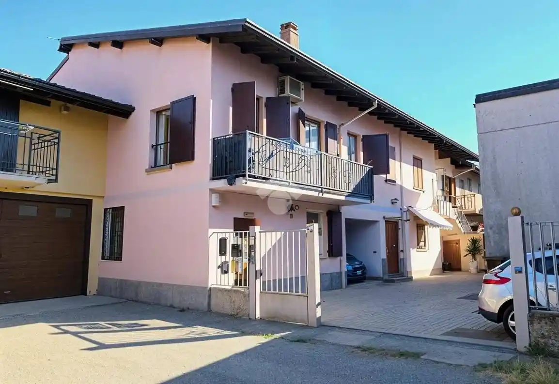 Appartamento in vendita a Mozzate