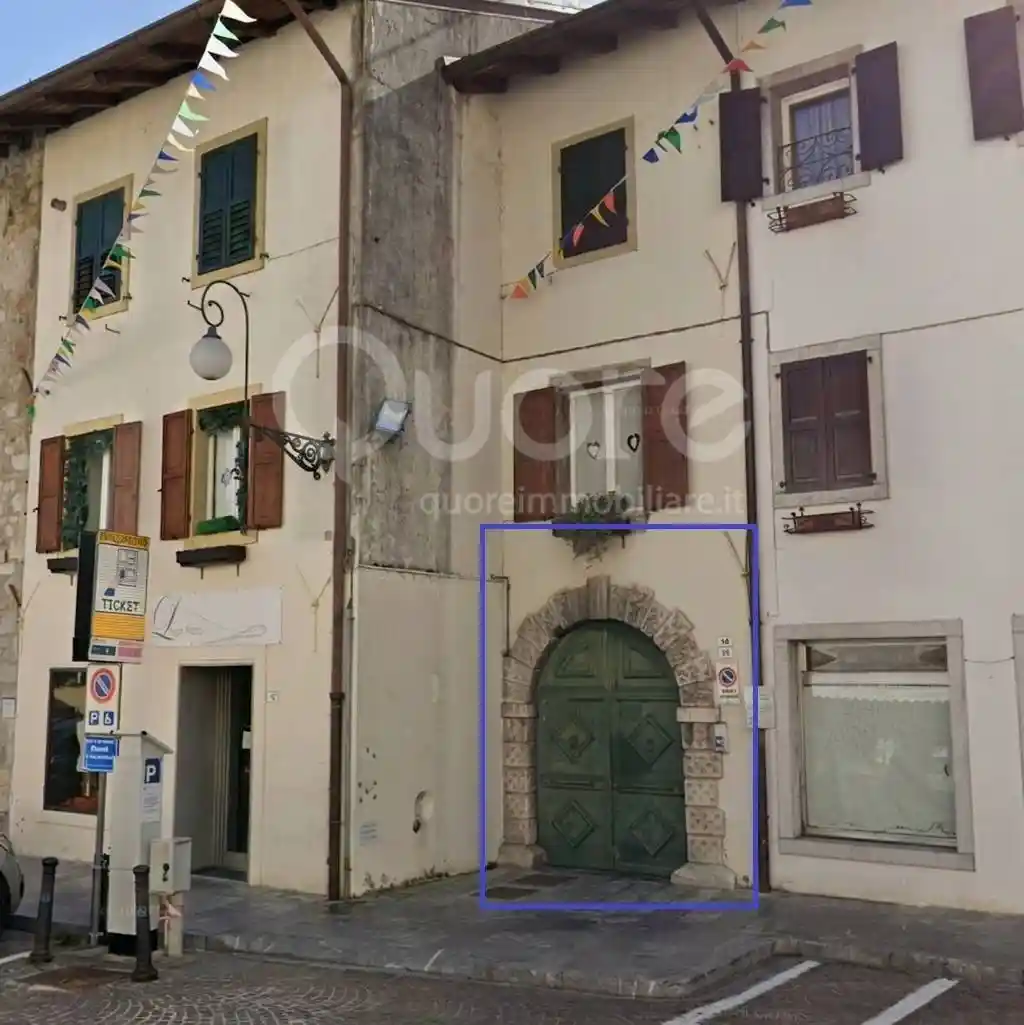 Casa indipendente in vendita a Tolmezzo